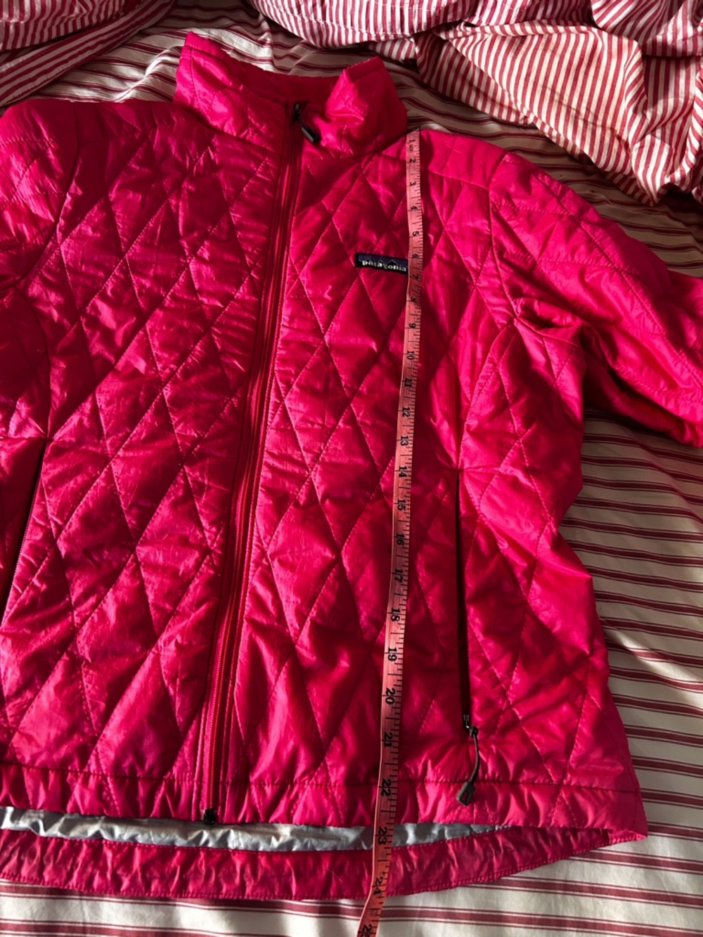Patagonia Quilted Lightweight Packable Jacket - Picture 9 of 10